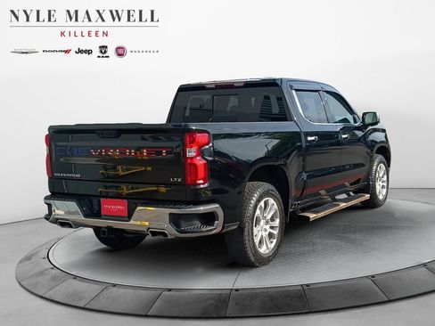 Used 2023 Chevrolet Silverado 1500 LTZ w/ LTZ Convenience Package II AWD/4WD image 16