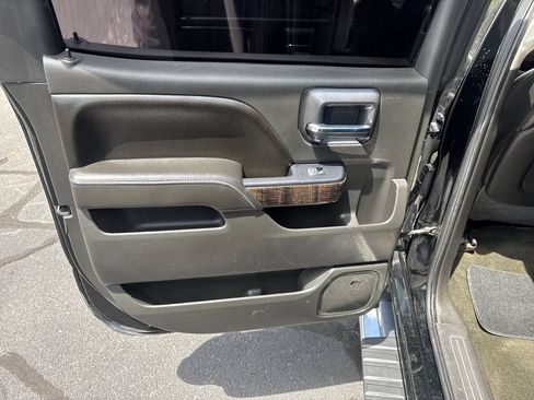Used 2015 GMC Sierra 1500 Denali AWD/4WD image 32
