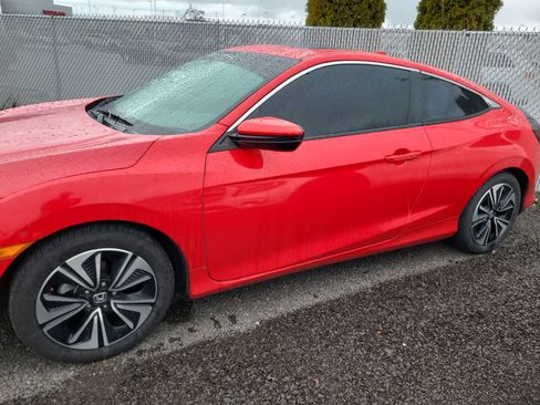 Used 2016 Honda Civic EX-T image 2