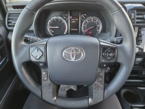 Used 2023 Toyota 4Runner TRD Off-Road image 18