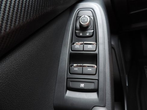 New 2026 Subaru Crosstrek 2.5i Limited w/ Crosstrek Mirror Package image 21