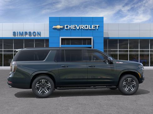 New 2026 Chevrolet Suburban Z71 w/ Z71 Off-Road Package image 34