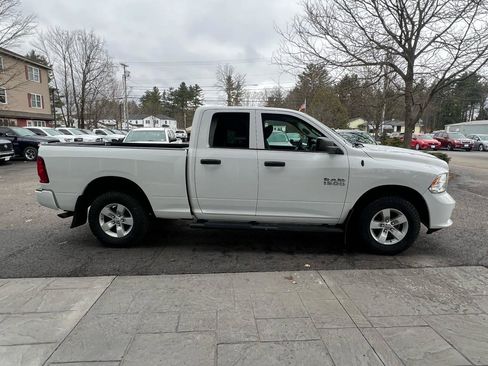 Used 2017 RAM 1500 Express AWD/4WD image 6