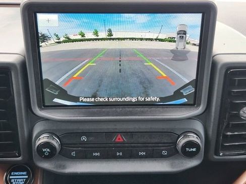 Used 2023 Ford Bronco Sport Outer Banks w/ Tech Package AWD/4WD image 16