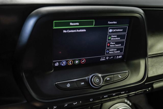 Used 2021 Chevrolet Camaro LT RWD image 24
