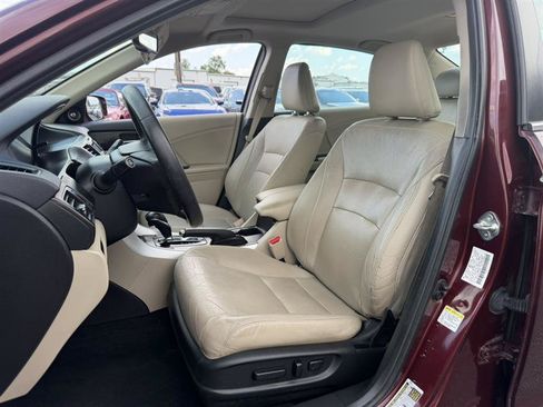 Used 2015 Honda Accord EX-L image 10