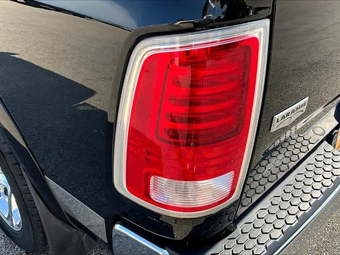 Used 2016 RAM 1500 Laramie image 26