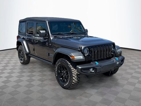 Used 2023 Jeep Wrangler Unlimited w/ Cold Weather Group image 4