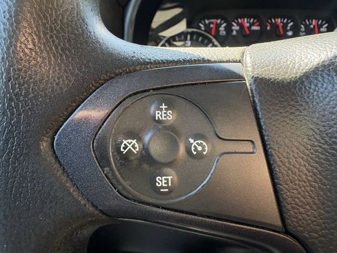 Used 2015 GMC Sierra 1500 2WD Regular Cab image 31