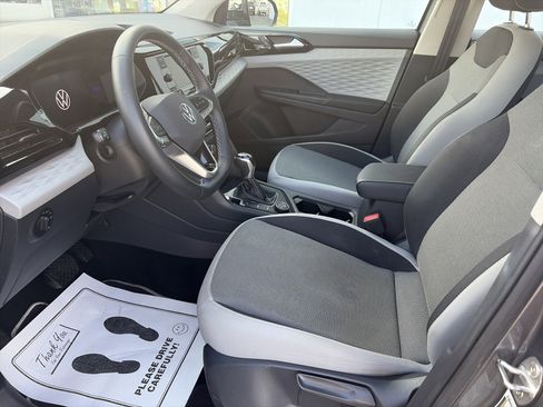 Used 2023 Volkswagen Taos S w/ Driver Assistance Package image 9