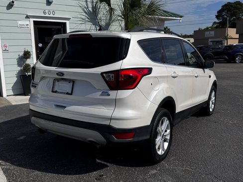 Used 2019 Ford Escape SEL AWD/4WD image 5