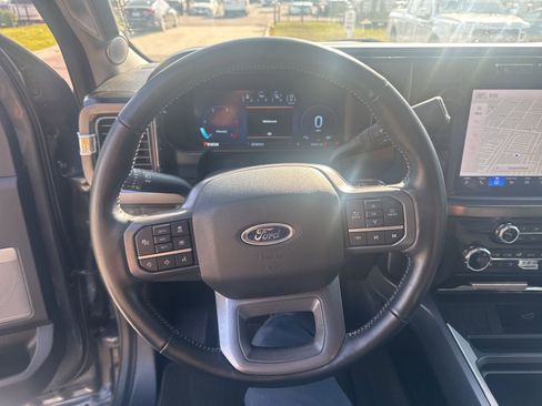 Used 2024 Ford F250 Lariat w/ Lariat Ultimate Package image 3
