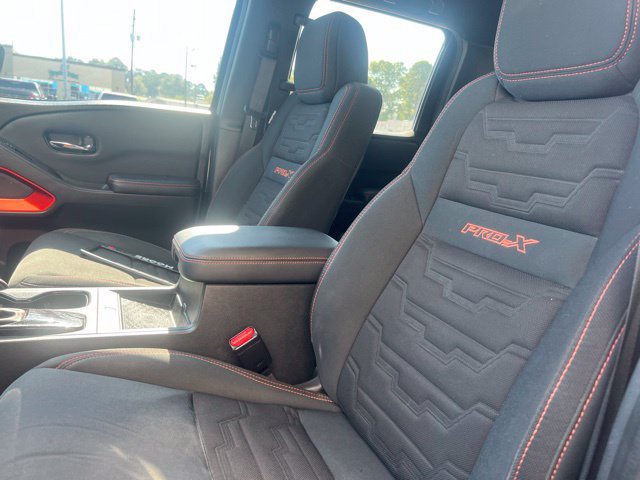 Used 2023 Nissan Frontier Pro-X w/ Pro Convenience Package RWD image 14