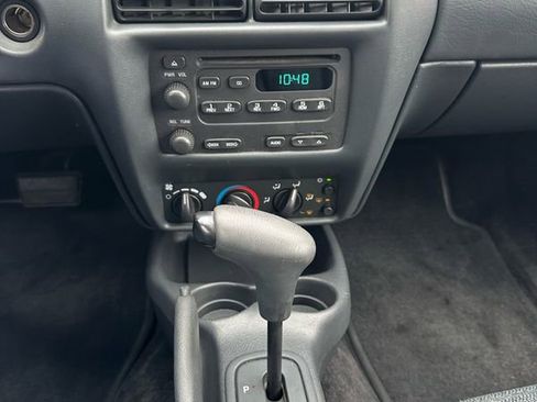 Used 2003 Chevrolet Cavalier Coupe w/ Preferred Equipment Group image 14