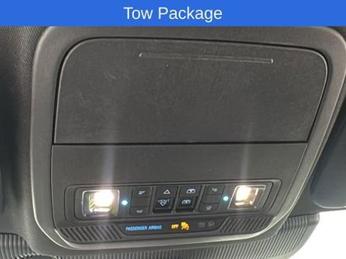 Used 2025 Ford Explorer ST image 32