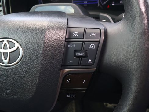 Used 2025 Toyota Camry XSE w/ Premium Plus Package image 25