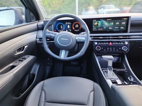 New 2025 Hyundai Tucson XRT image 12