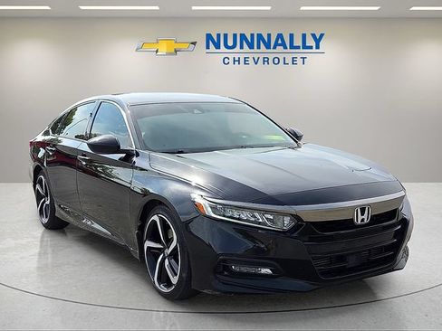 Used 2019 Honda Accord Sport image 7