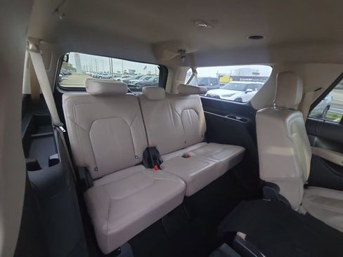 Used 2024 Ford Expedition Max Limited image 20