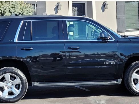 Used 2018 Chevrolet Tahoe LT image 2