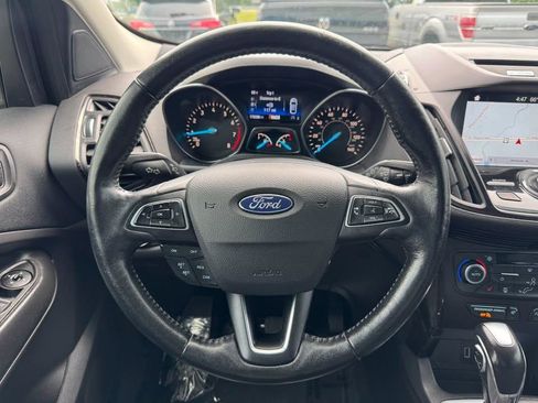 Used 2018 Ford Escape Titanium AWD/4WD image 16