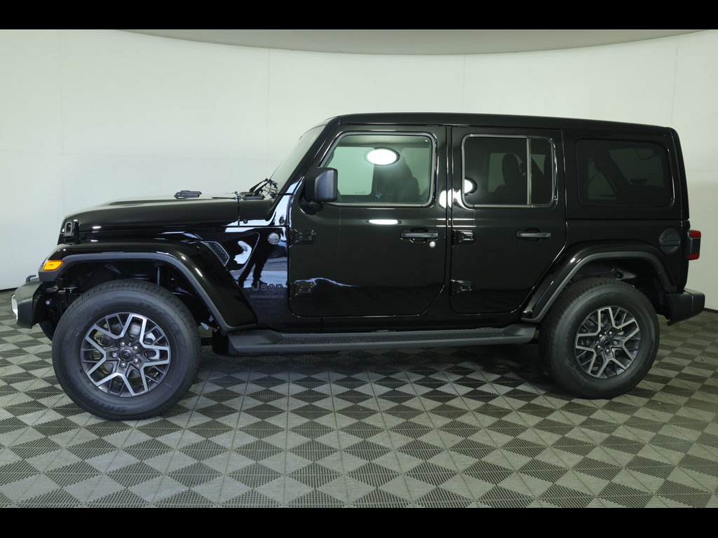 New 2026 Jeep Wrangler Unlimited Sahara AWD/4WD image 16