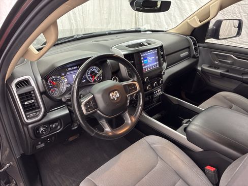 Used 2019 RAM 1500 Big Horn AWD/4WD image 16