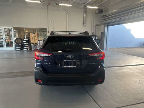 Used 2025 Subaru Outback Premium w/ Popular Package #1 image 4