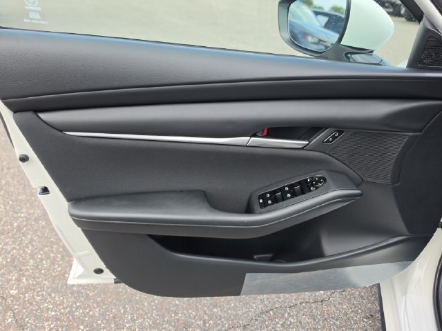New 2026 MAZDA MAZDA3 s FWD image 15