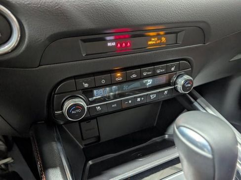 Certified 2024 MAZDA CX-5 Carbon Edition image 25