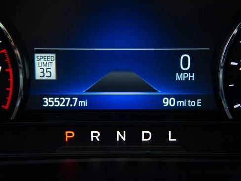 Used 2022 Ford Explorer ST-Line w/ Class IV Trailer Tow Package image 29