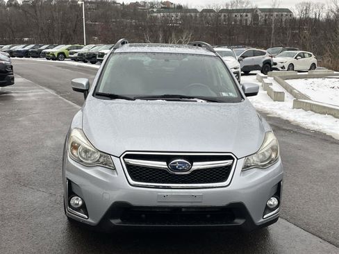 Used 2017 Subaru Crosstrek 2.0i Premium w/ Moonroof Package image 8