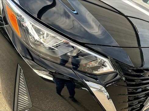 Certified 2025 Nissan Sentra SV w/ All-Weather Package FWD image 18