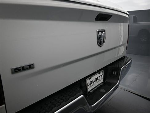 Used 2022 RAM 1500 Classic SLT image 14