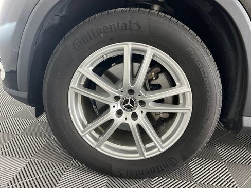 Certified 2023 Mercedes-Benz GLC 300 image 11