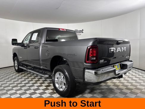 Used 2025 RAM 2500 Big Horn AWD/4WD image 9