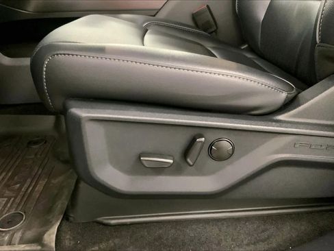 New 2025 Ford F150 Lariat w/ Equipment Group 501A Mid image 19