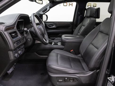 Used 2023 Chevrolet Suburban Z71 w/ Z71 Off-Road Package image 7