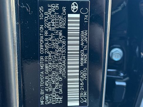 New 2026 Toyota Prius XLE FWD image 24