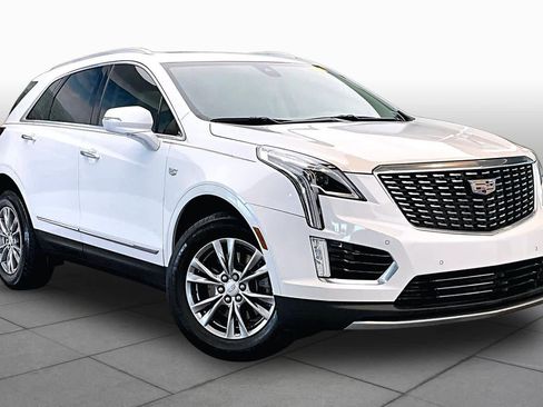 Used 2022 Cadillac XT5 Premium Luxury FWD image 3