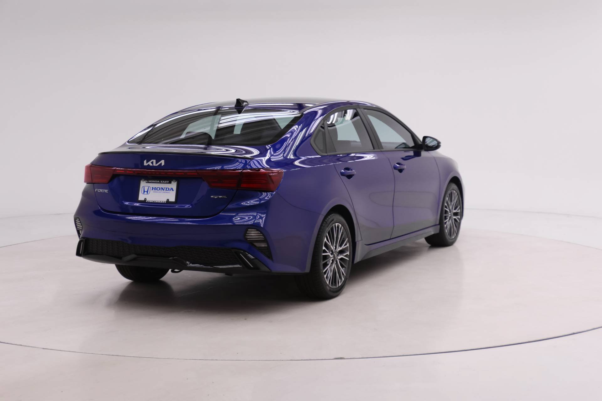 Used 2024 Kia Forte GT-Line FWD image 2