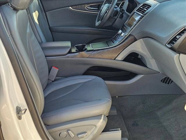 Used 2020 Lincoln Nautilus Reserve w/ Equipment Group 201A FWD image 22
