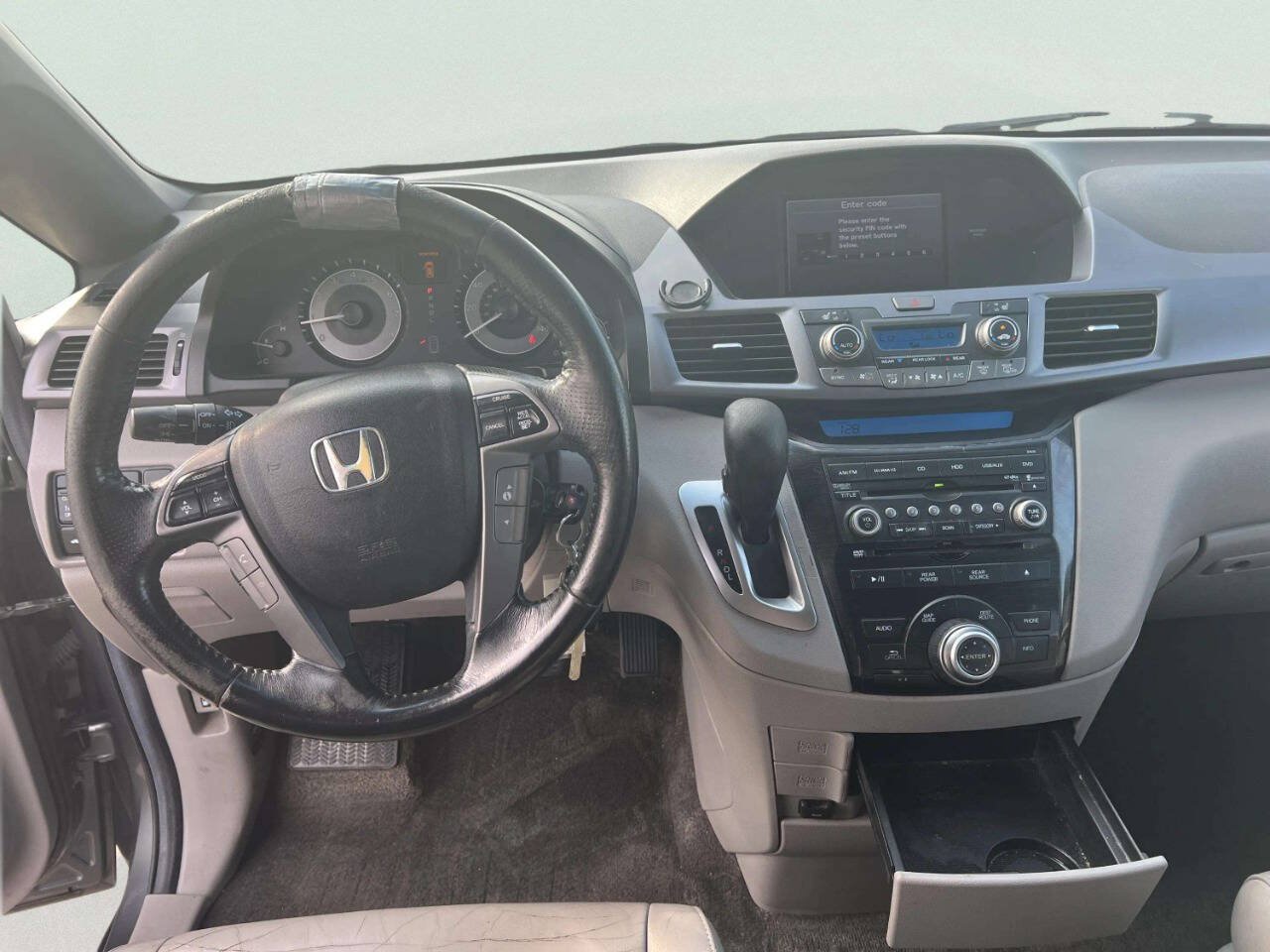 Used 2012 Honda Odyssey Touring image 28