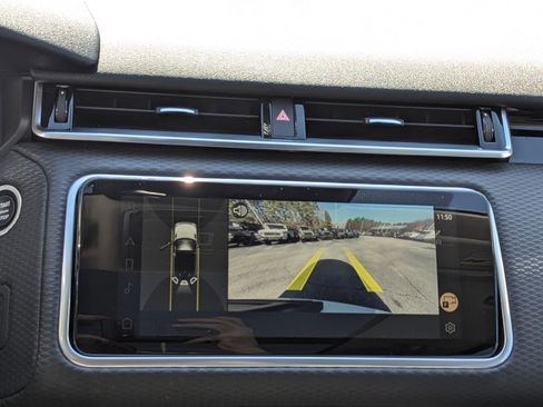 Used 2022 Land Rover Range Rover Velar S image 25