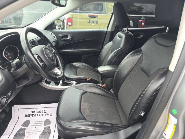 Used 2020 Jeep Compass Latitude w/ Popular Equipment Group AWD/4WD image 17