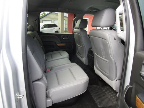 Used 2015 Chevrolet Silverado 1500 LTZ w/ LTZ Plus Package RWD image 29