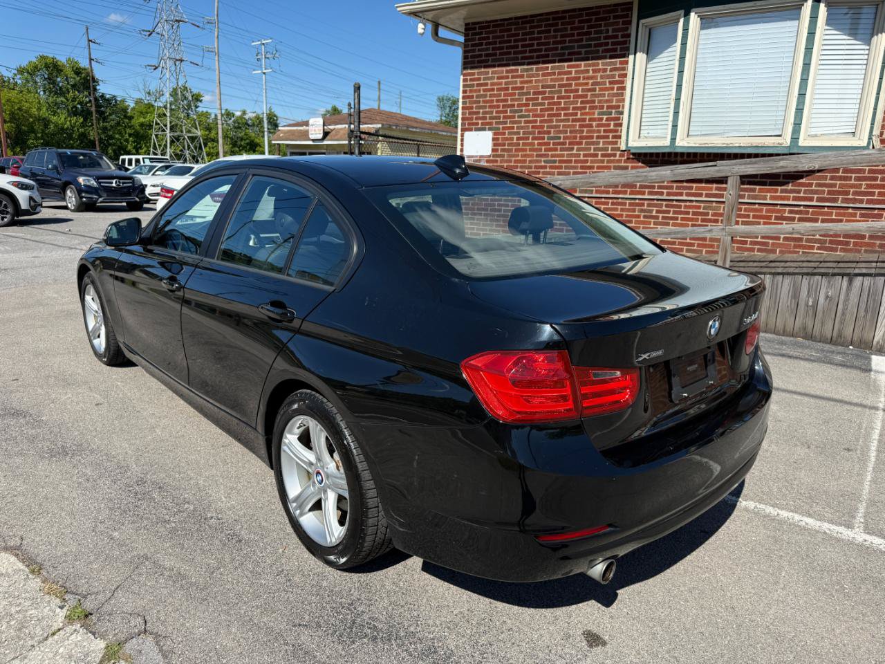 Used 2014 BMW 320i xDrive Sedan AWD/4WD image 34