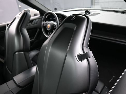 Certified 2023 Porsche 911 Targa 4 GTS AWD/4WD image 25