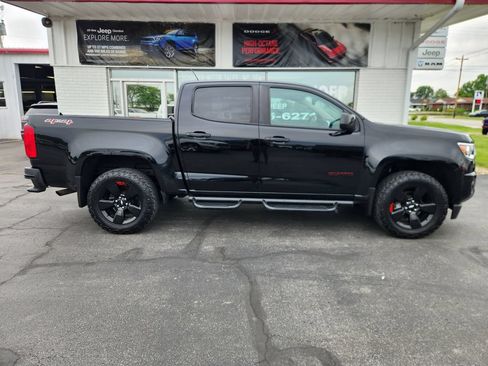 Used 2019 Chevrolet Colorado LT w/ Redline Special Edition AWD/4WD image 2