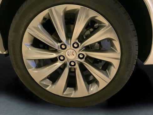 New 2026 Buick Envista Avenir image 7